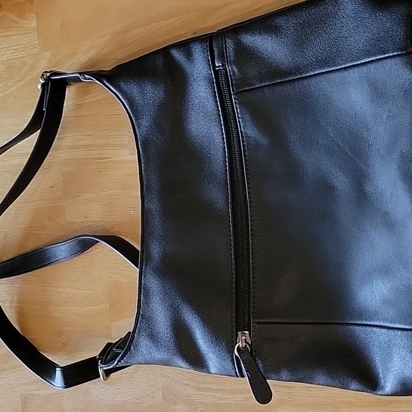 Ladies leather crossbody handbag color Navyblue - Picture 4 of 5